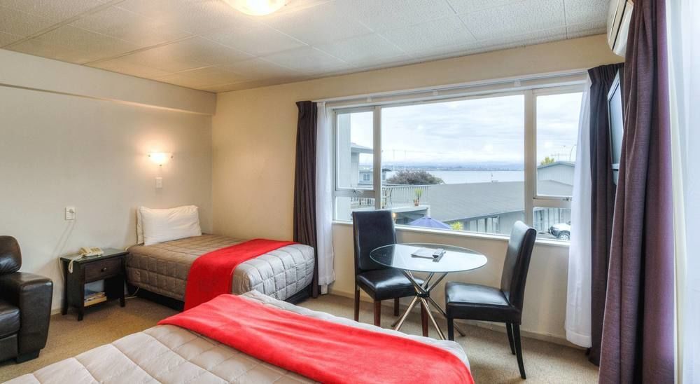 Absolute Lake View Motel Таупо Екстер'єр фото